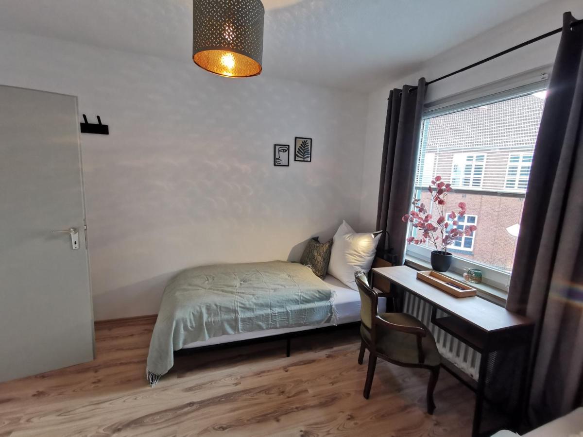Up Wulkje21 Neu Renovierte Wohnung Mit Pkw Stellplatz Эмден Экстерьер фото